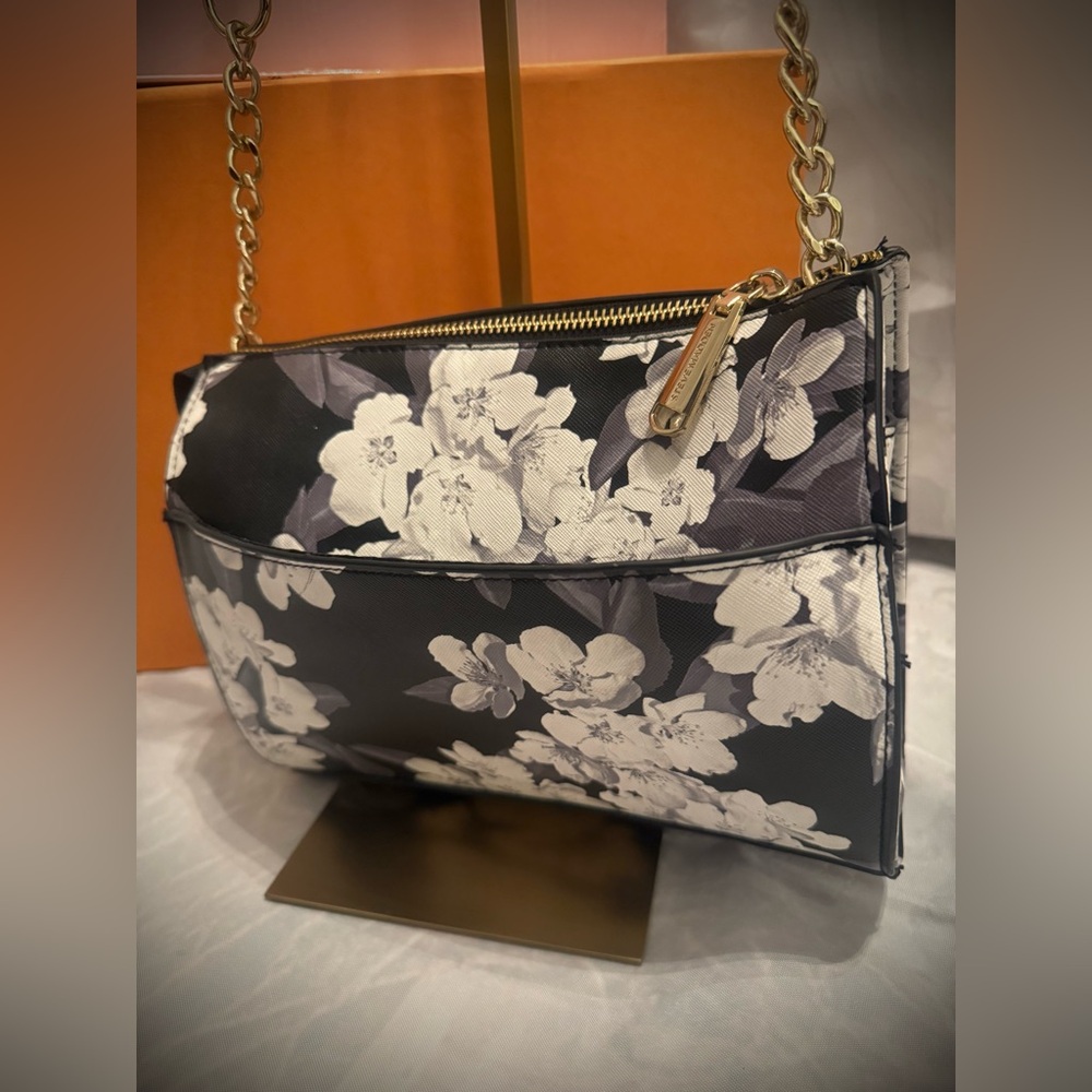 ✨ STEVE MADDEN | Moody Floral Chain Shoulder Bag (NWOT) - Picture 4 of 13